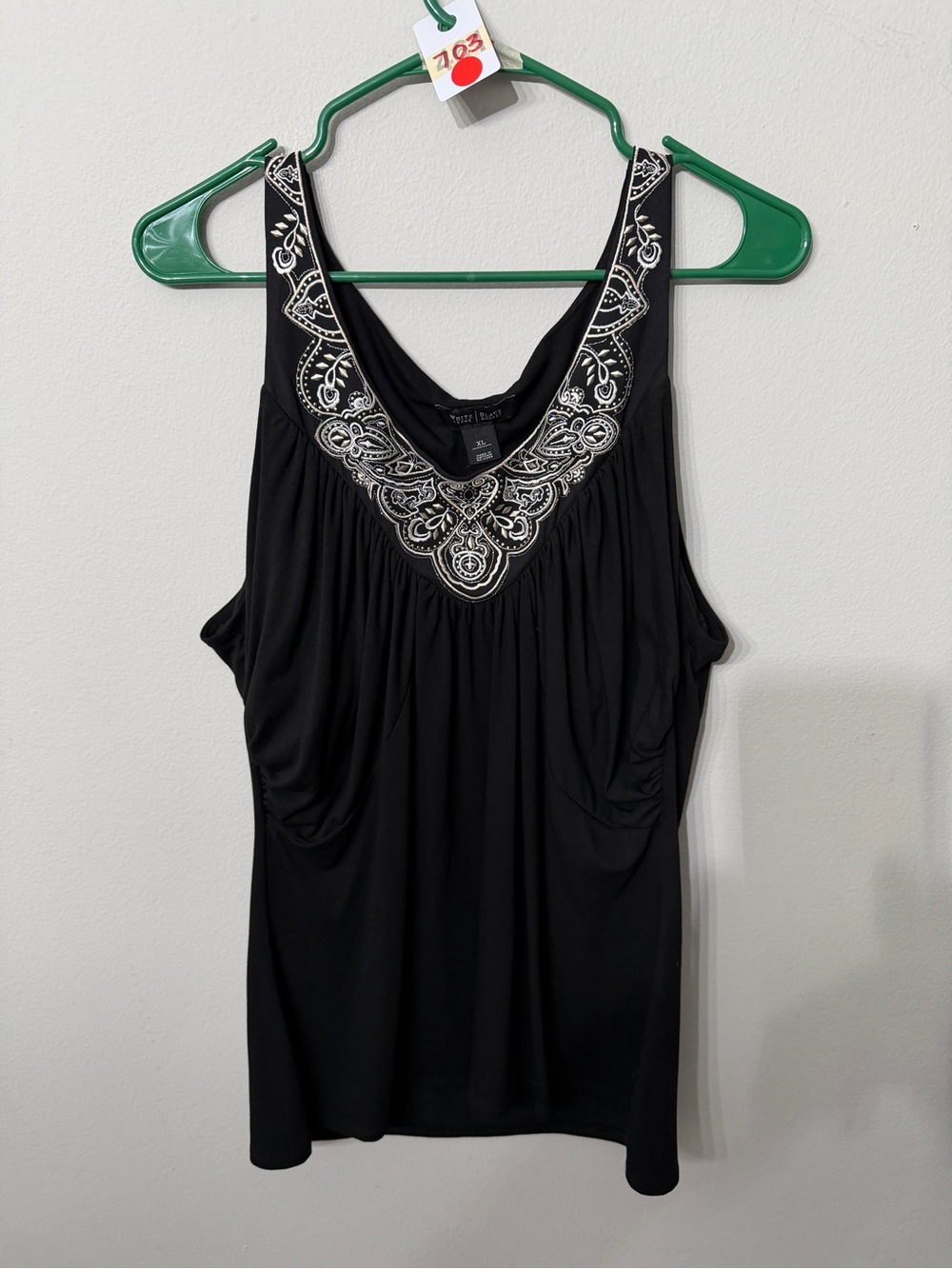 Women’s White House Black Market Black Embellished Tank Top Size XL